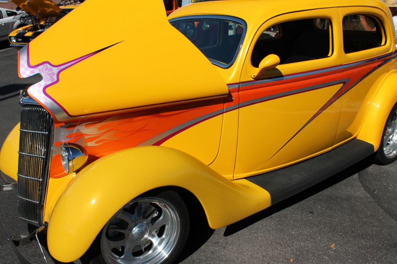concession-ESPARRON-min_car-show-1784444